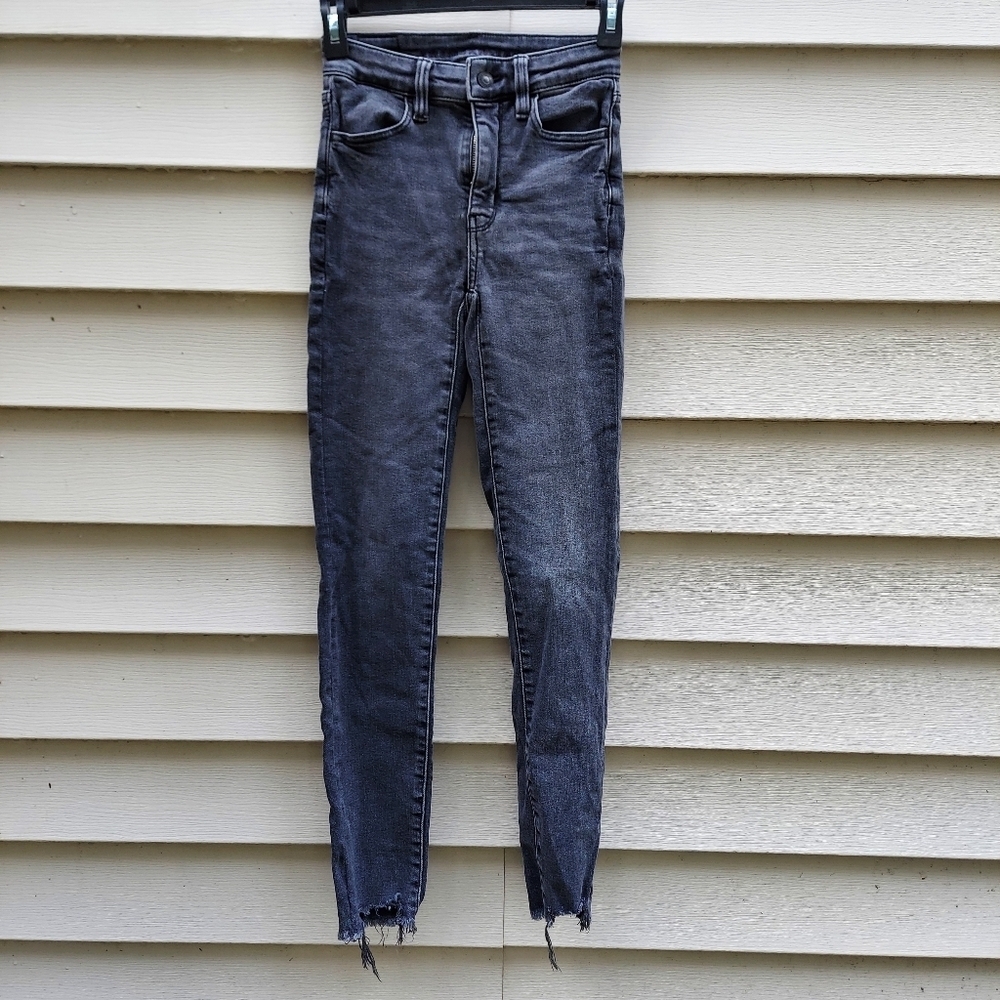 American eagle super stretch gray jeans woman/ teenager/ girl Size 00 Regular.